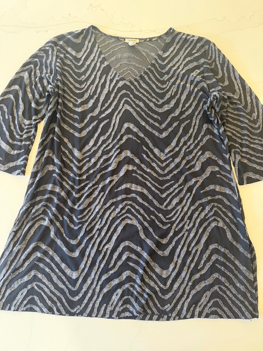 V-Neck Zebra Print Tunic Swim Cover Up in Black and Gray
